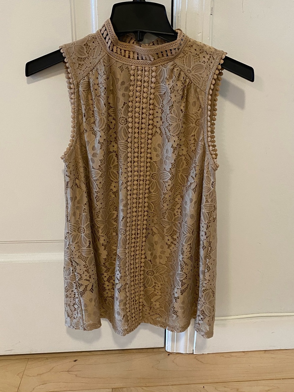 Cable Gauge Neutral Taupe Sleeveless Lace Mock Neck Top Size Small S Workwear